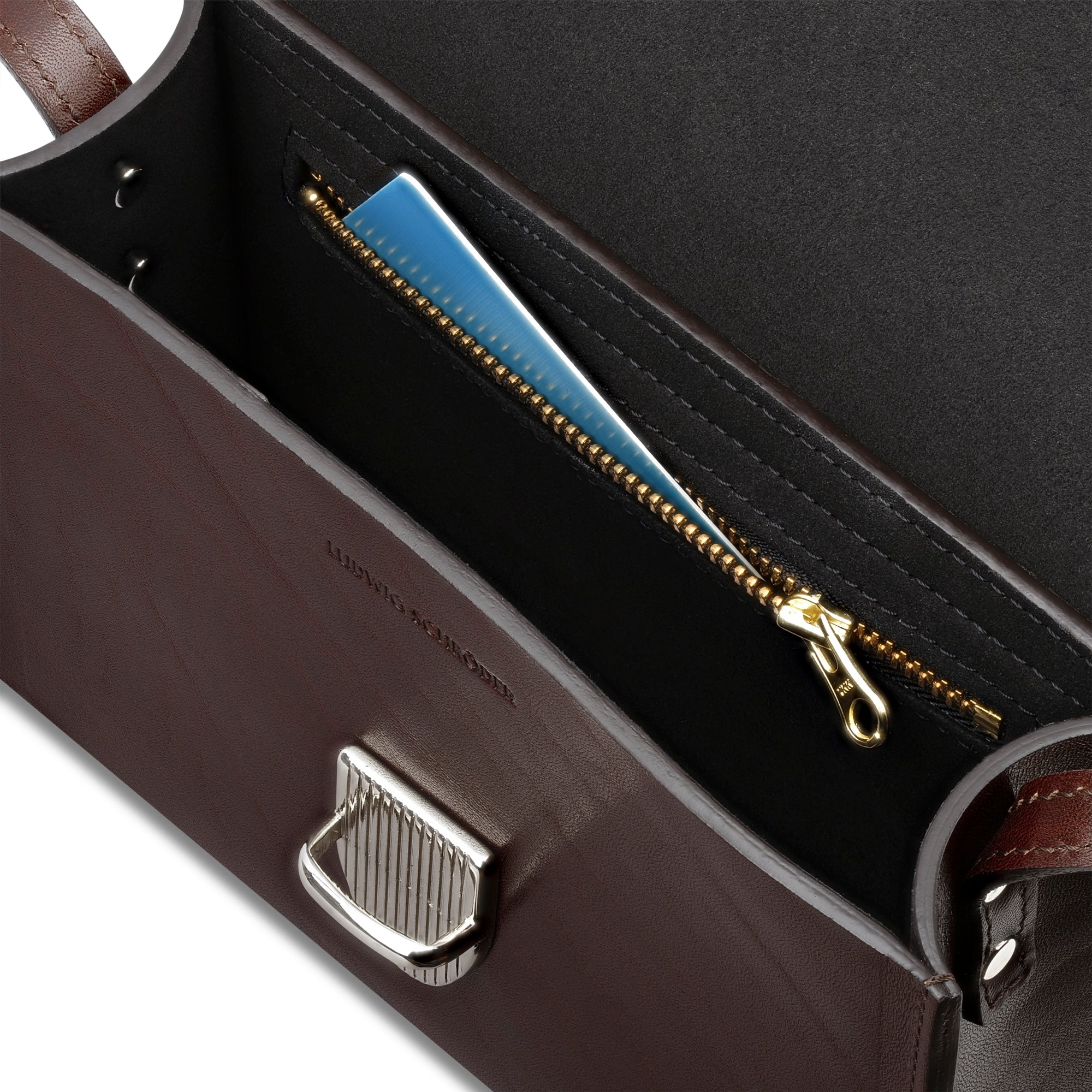 Brottasche „LOTTI“ in Braun - Handgemachte Damen Handtasche aus pflanzlich gegerbtem Leder